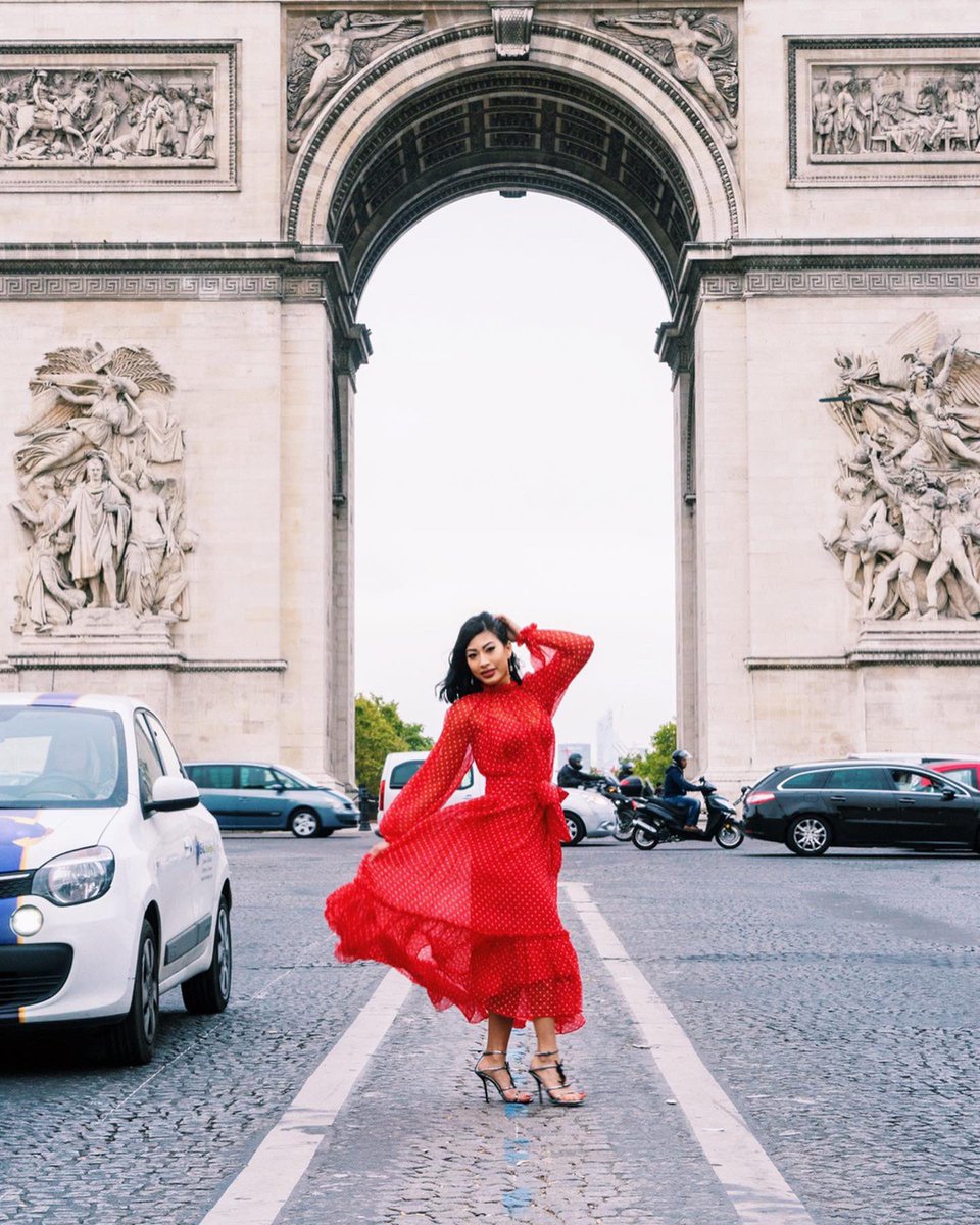 IvanaWin's tweet photo. “Travel is not reward for working, it’s education for living.”- Anthony Bourdain 💯❤️ #Paris #Travel https://t.co/CovukQj692