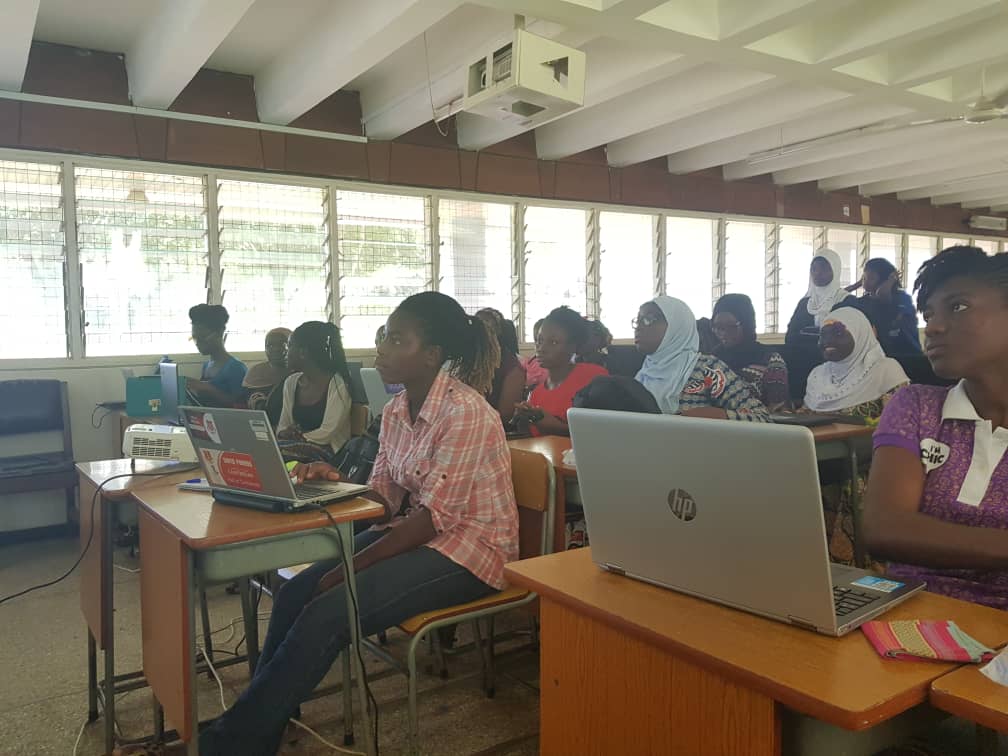 Jos_code's tweet image. Today, I have officially begin my teaching career as I officially lead Pyladies Cape Coast through introduction to python. I counted 32 ladies present out of 40. Such an impressive. Let continue empower more ladies in tech. @PyGhana @PyLadiesGhana 
 @glblcd @MesrenyameDogbe