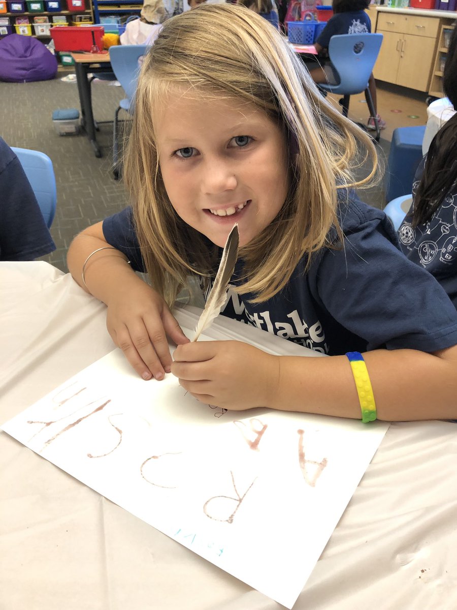 hosterhoudt1st's tweet image. Practing writing with quills and old ink pens using grape and berry juice for ink like they did long ago was a big hit with my first graders.  #FirstGrade #WCSJoyfulLearning @WestlakeCharter #LifeLongAgo