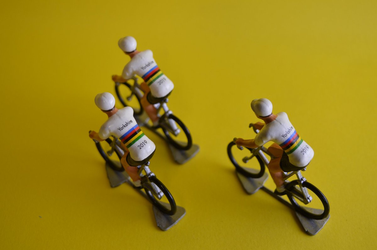 Hand painted mini cyclists featuring the world champ Jersey with 'Yorkshire 2019' added to the back!
Get yours today...
summitfinish.co.uk/collections/wo…
<a href="/bellsandbikes/">Bells and Bikes</a> <a href="/tdfbeefeaters/">Beefeater Bend🎶🍻</a> @yorksvelotours #yorkshireworlds