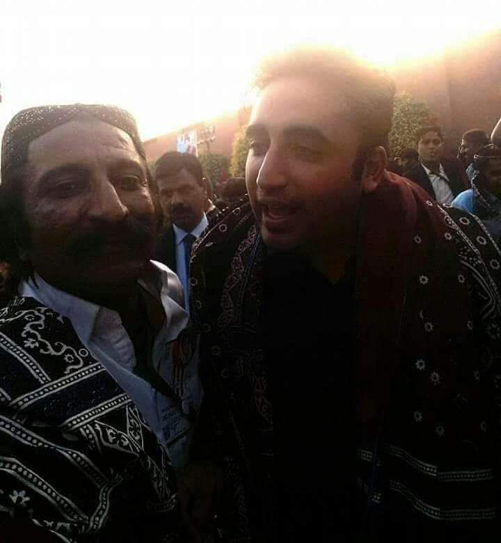 JaniRajar1's tweet photo. Happy Birthday 🎁🎂😍🎉 My Honorable Chairman Bilawal Bhutto Zardari Sb. God 🙏⛪️ bless you
May ALLAH Almighty Bless You With Success..
Today, Tomorrow &amp; Forever.
@BBhuttoZardari @BakhtawarBZ @AseefaBZ @jamkhanshoro @SoomroJameel @Qasimsoomro https://t.co/pUqnHYROsU
