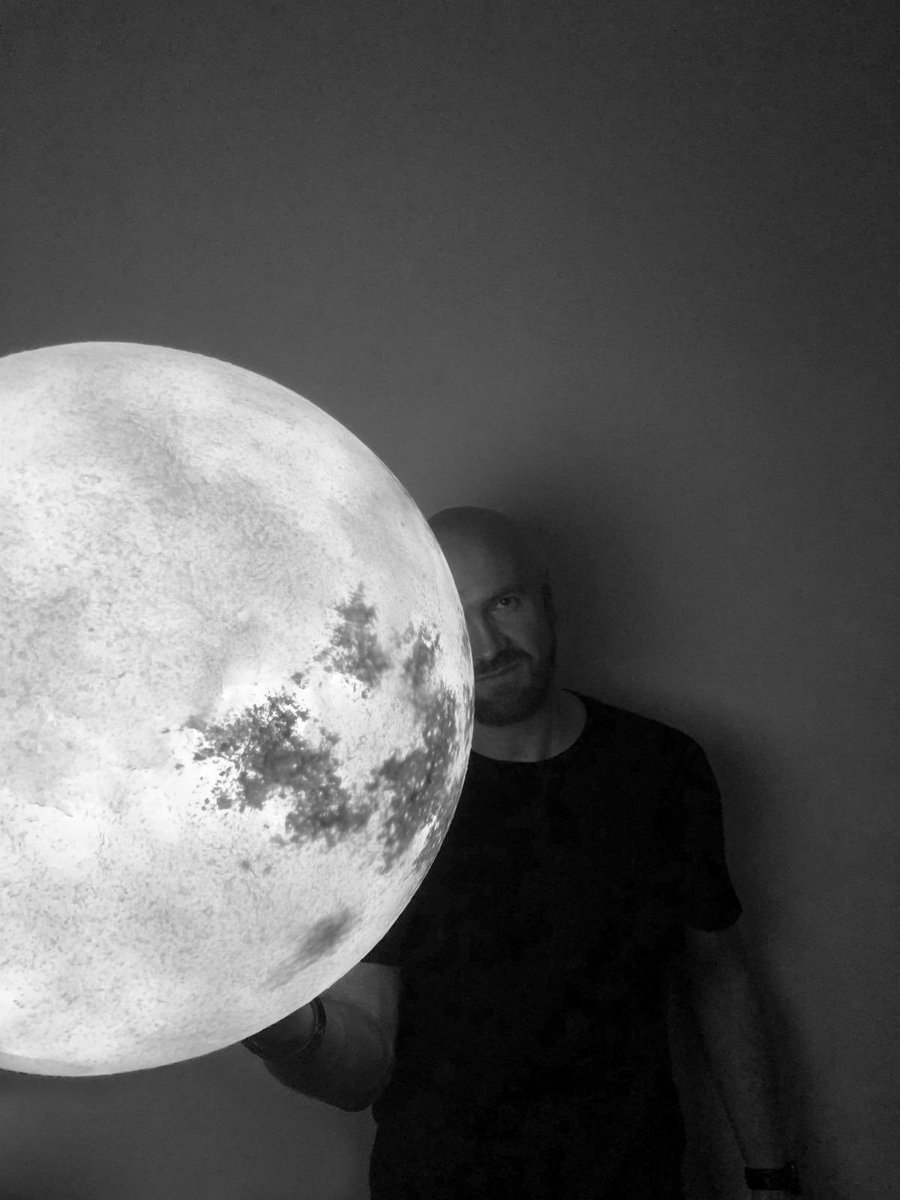 thescript's tweet image. 🌑🌑🌑