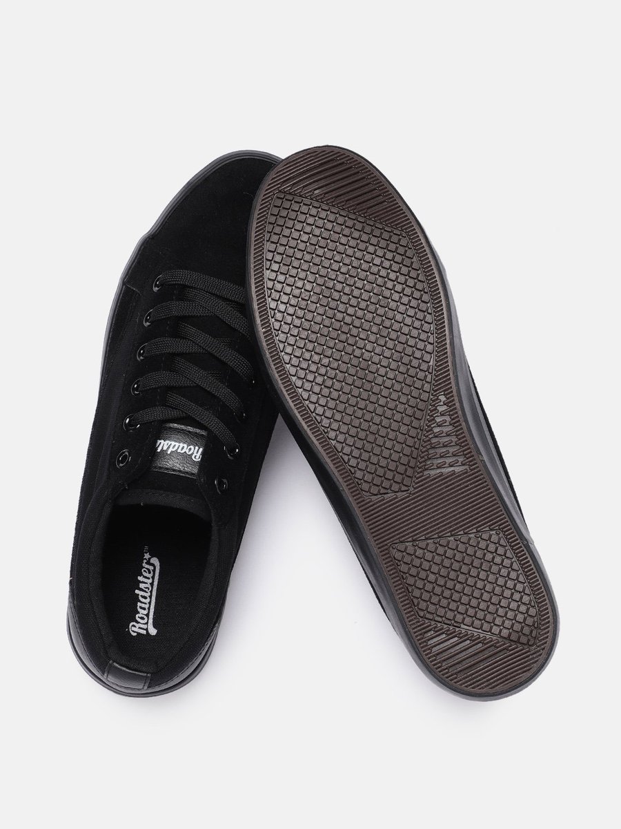 roadster men black sneakers