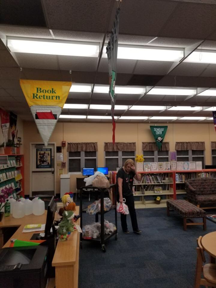 btelementary's tweet photo. Our staff getting our donations ready for our friends in the Bahamas. Thank you to law enforcement friends for helping us distribute our donations. #helpthebahamas🇧🇸 @miamisup @MDCPS @MDCPSSouth https://t.co/Q2lmX3HzX1