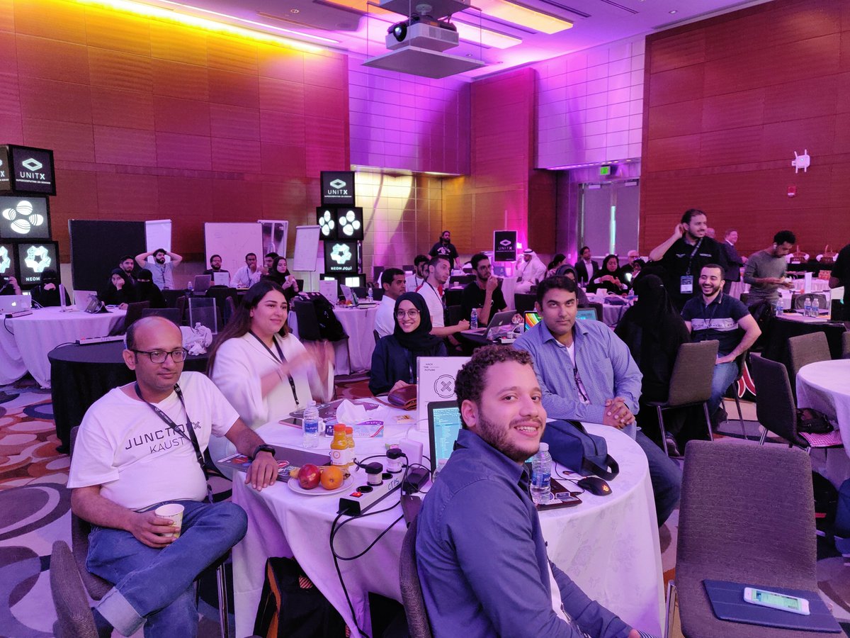 sfaizanurrehman's tweet photo. #Nutrax 
#junctionxkaust
@KAUSTinnovation 
First semi finalist of junctionXkaust https://t.co/eukVSe6faA
