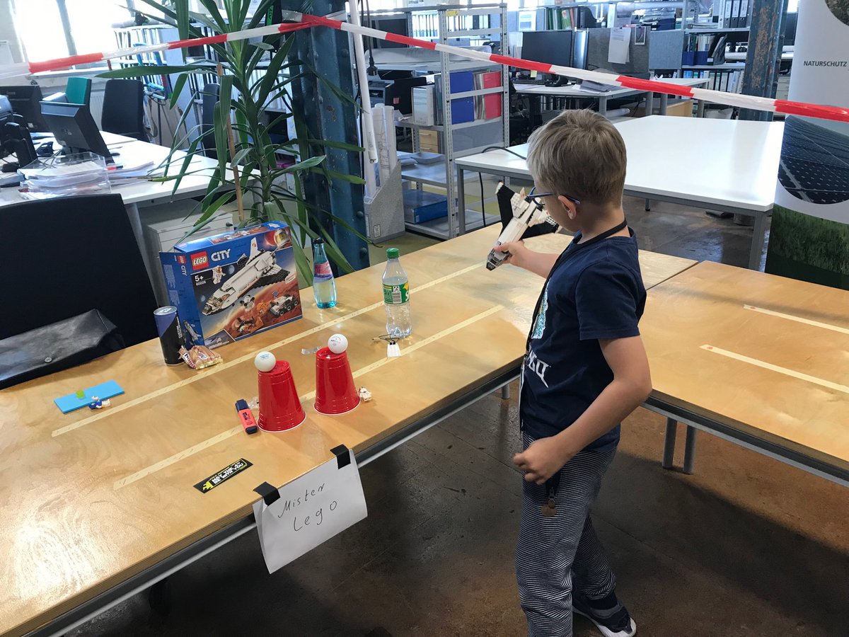 WBintrinsicM's tweet image. Das #agiLEbarcamp bietet alles, sogar Legoexperten. #legochallenge