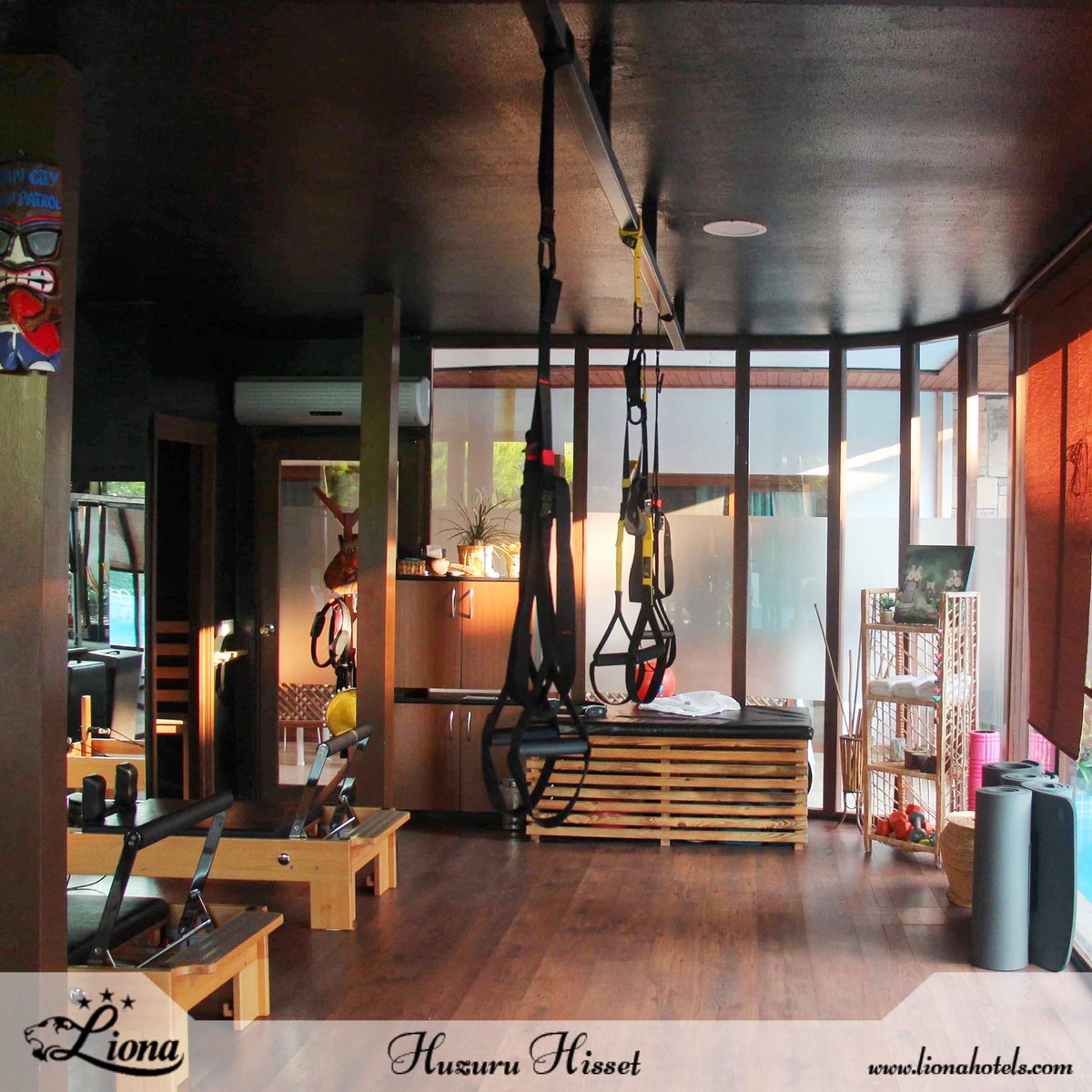 Havuzun hemen yanındaki stüdyomuzda keyifle sporunuzu yaparak formunuzu koruyabilirsiniz 😇
#huzuruhisset 

#bodrum