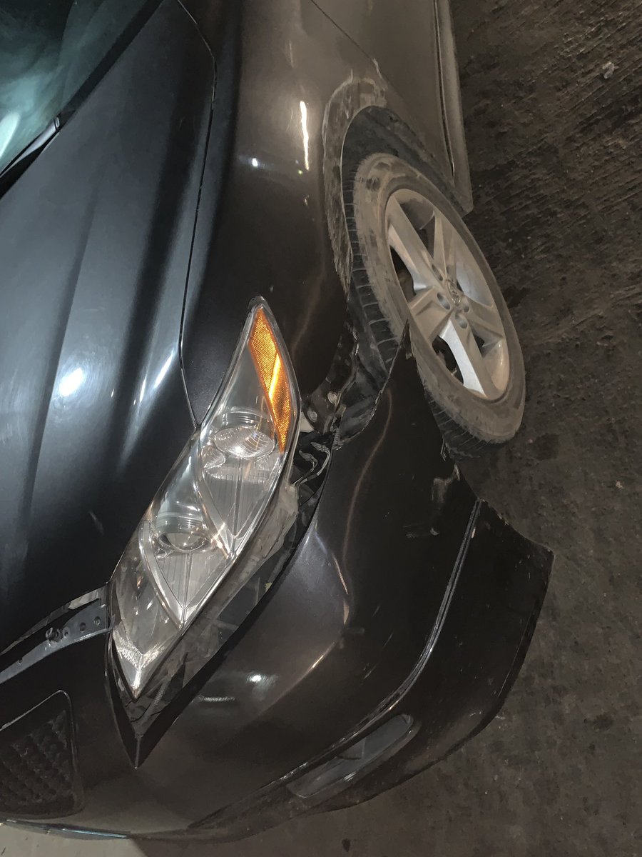 olaoyejuwon's tweet photo. My last night experience with the so called Nigerian police, and my car is not even a month old 💔💔 #sad #ReformPoliceQuickly #PoliceBrutality https://t.co/JdnXl5p08r