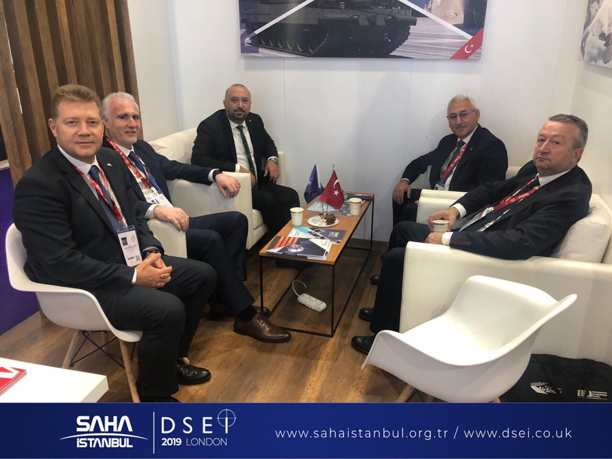 sahaistanbul's tweet photo. SAHA İstanbul olarak,
DSEI Londra (Uluslararası Savunma ve Güvenlik Ekipmanları Fuarı) fuarında konuklarımız oldu. Gen. Kur. GENPP Bşk.lığımıza, Askeri Fabrikalar Genel Müdürlüğümüze ve SaSaD Y.K. Bşk.nımıza nazik ziyaretleri için teşekkürederiz.
#SAHAİstanbul #DSEI19 https://t.co/p6H2XgxIK7