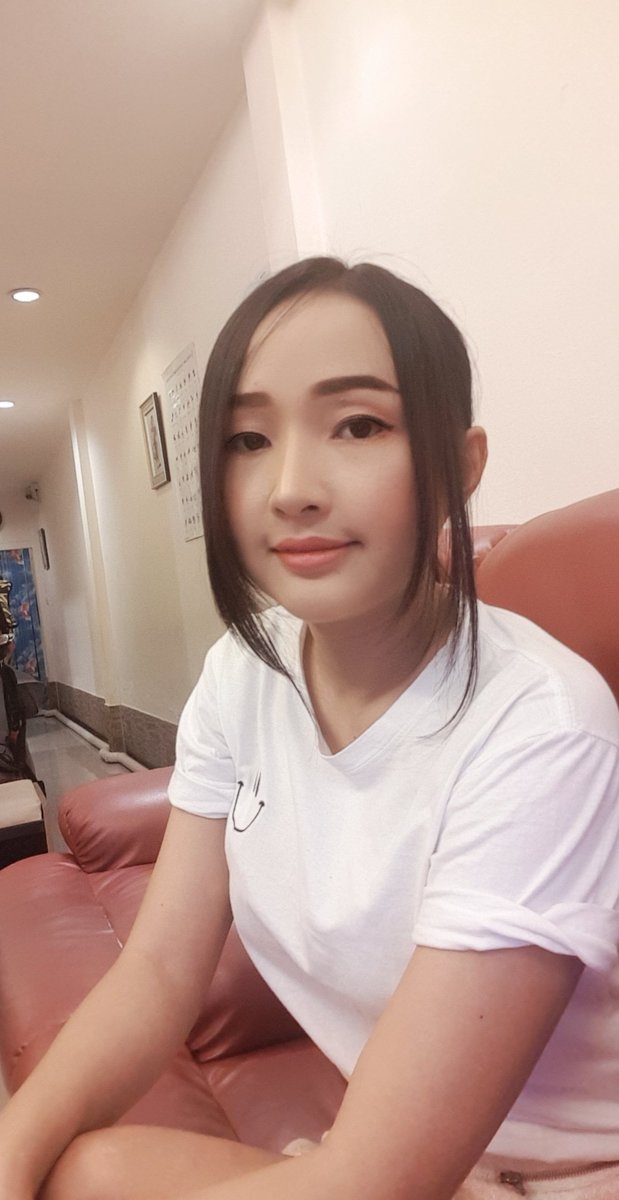 WiphakornM's tweet photo. Hi hi https://t.co/TPKq7leSMH