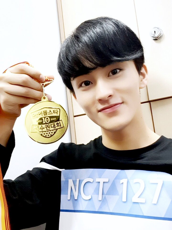 NCT 127 tweet media