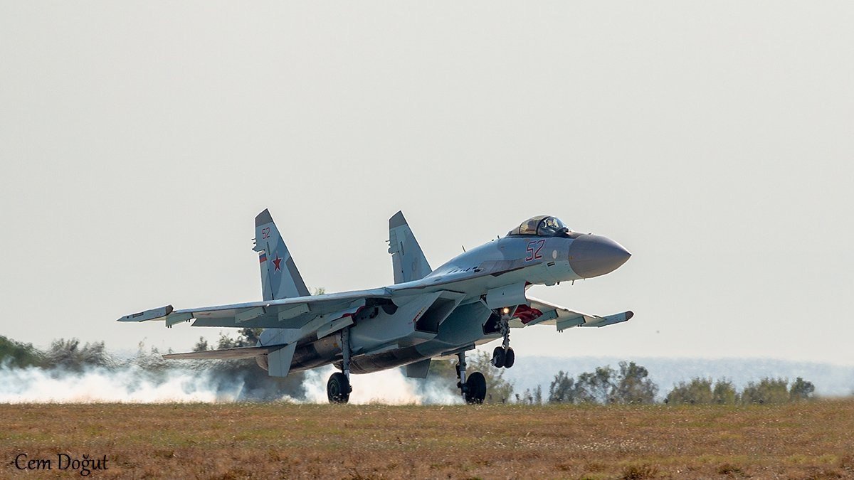 Su-35S: News - Page 30 EEaF-rgXoAAvQbN