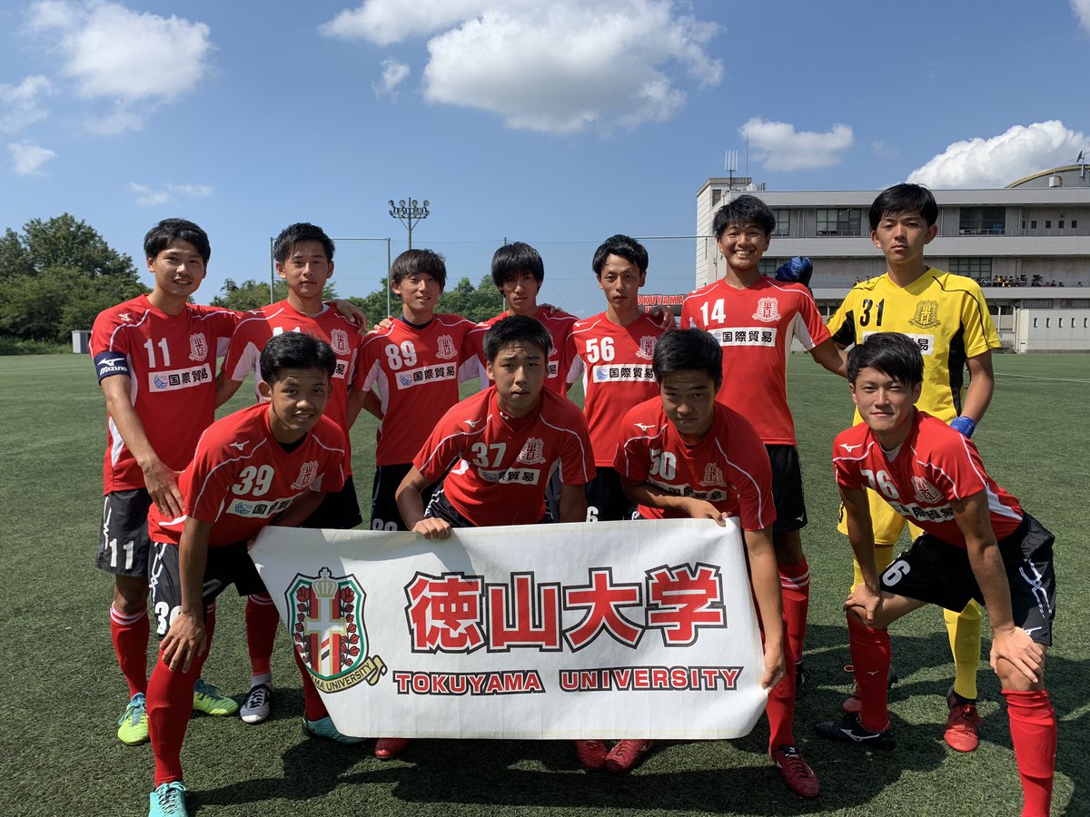 ট ইট র 徳山大学サッカー部 19年度 Iリーグ中国 第6節 徳山大学b Vs 広島経済大学b 前半 0 0 後半 3 0 合計 3 0 得点者 56 村田 彩斗 2 11 中村 魁王 1