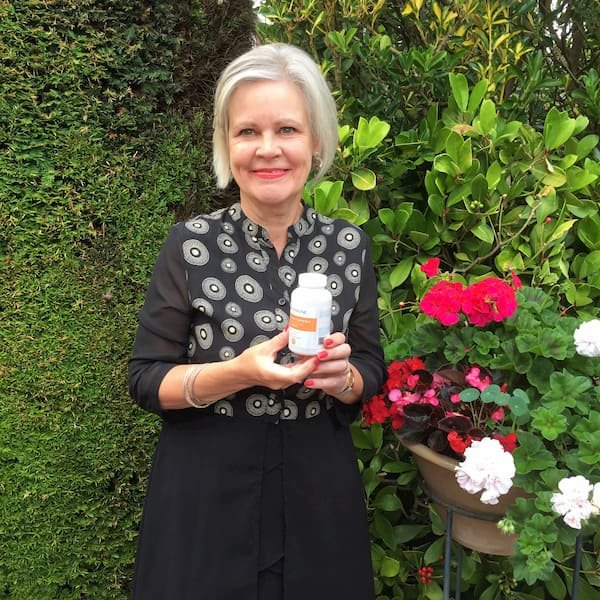AIwellbeing's tweet photo. ⭐⭐⭐⭐⭐ "I am so pleased with my Advanced Turmeric. As a retired Staff Nurse, I feel like I have turned back the clock a few years!  I am almost 66yrs old and dance most days." - Jan Warminger

Click the link to shop now:
https://t.co/C8My1PmdU8 https://t.co/vdD0mRtDN3