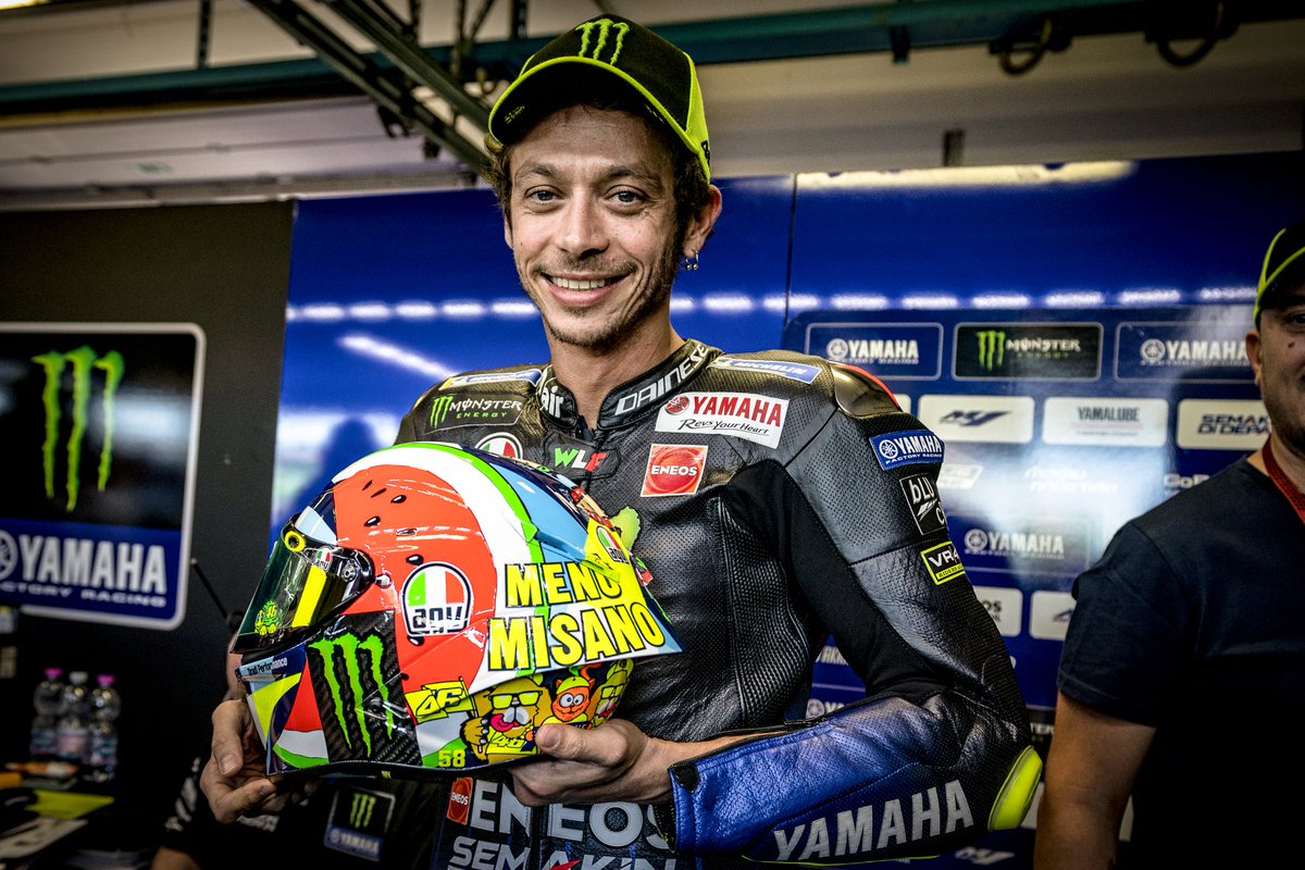 fanclubVR46's tweet photo. MENÙ MISANO 🍉🌮
Penelope🐶 Rossano😺 Ulisse🐶 “FORZA VALE” 

#SanMarinoGP 🏠 https://t.co/riIfycicnQ