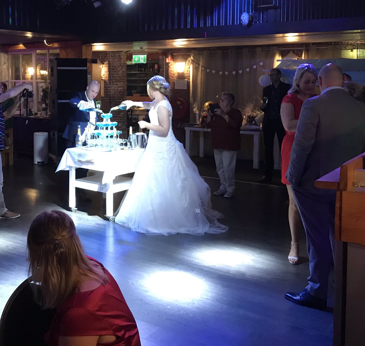 leo_verhagen's tweet photo. Champagnetoren voor #ricardo_en_lisanne op hun trouwfeest, gisteravond prachtig feest gehad samen met familie. Vrienden en collega's van #abclogistics. https://t.co/ocBaHzBw60