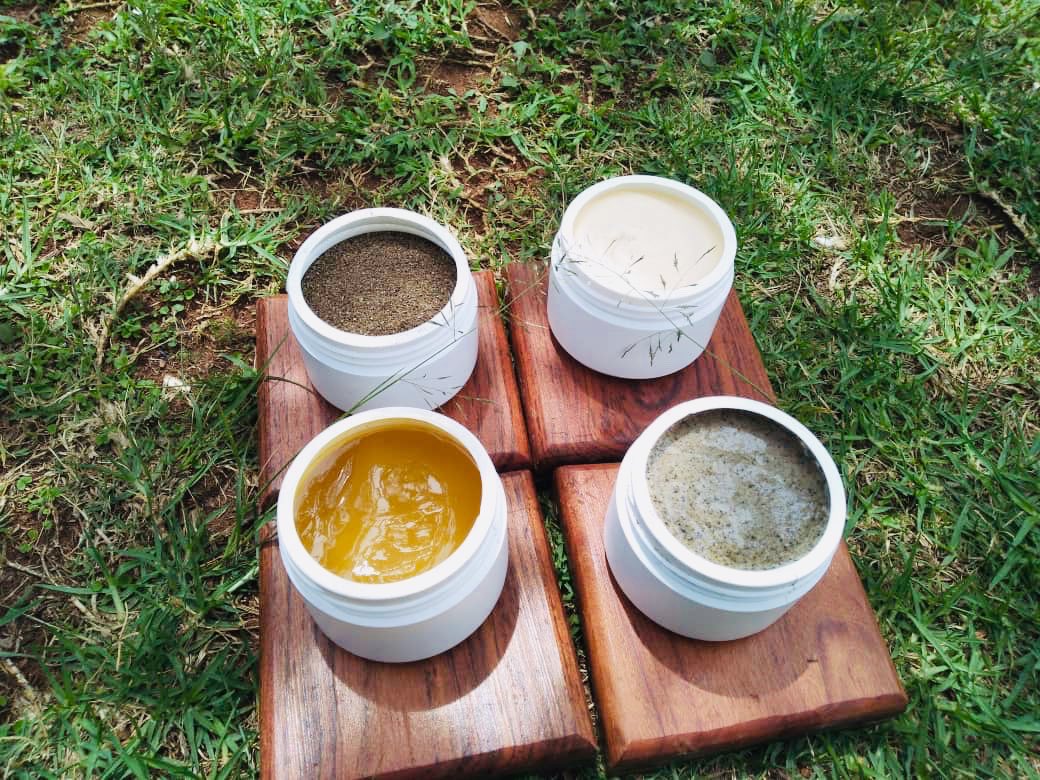 HairZafro's tweet photo. #Zafro #NaturalHairCare #Butters #Powders #DeepConditioners #HairFood #HairOils #FollowUs https://t.co/sifNOppV5n