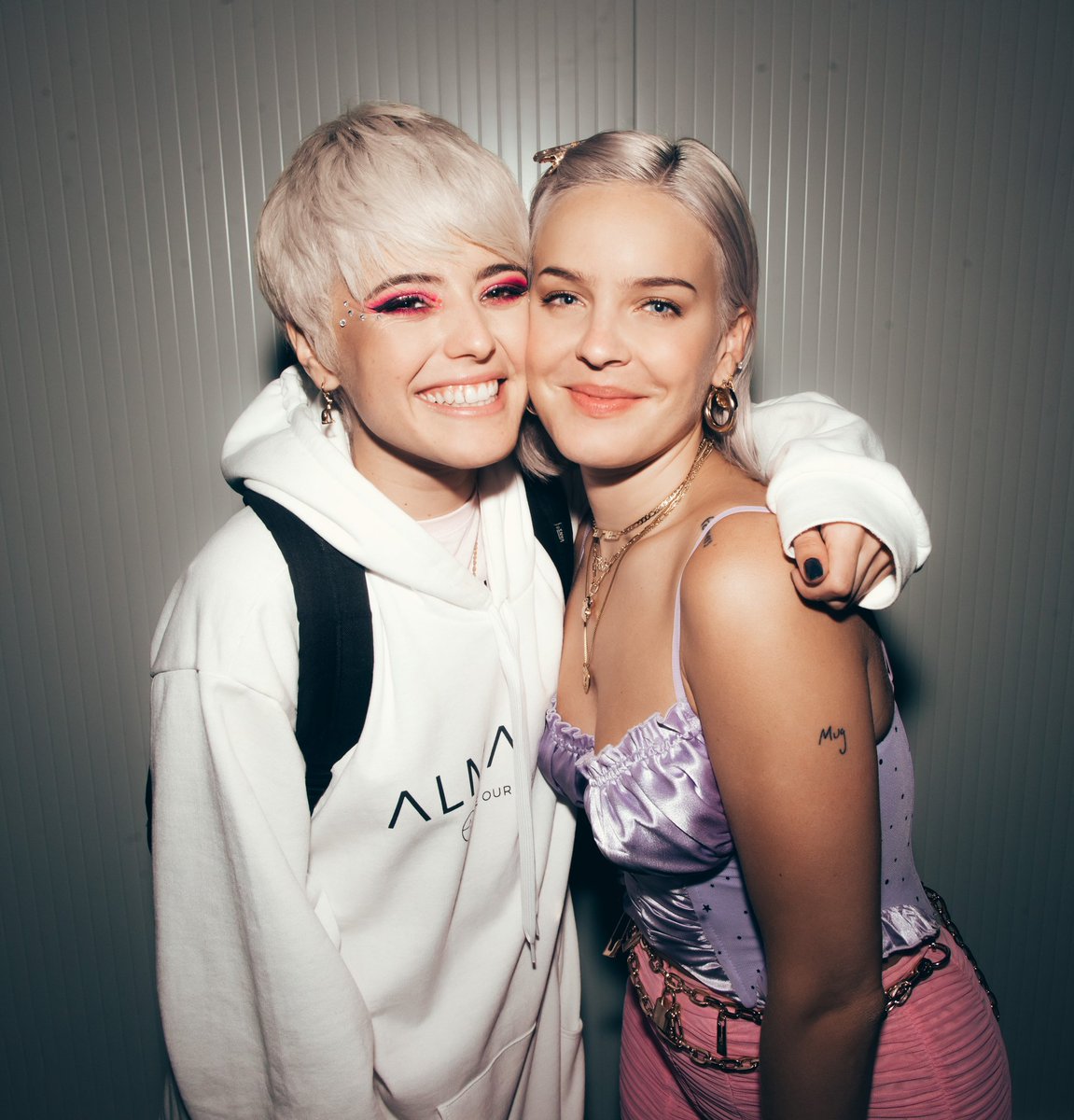 AnneMarie's tweet image. 😁 @albarecheot2018