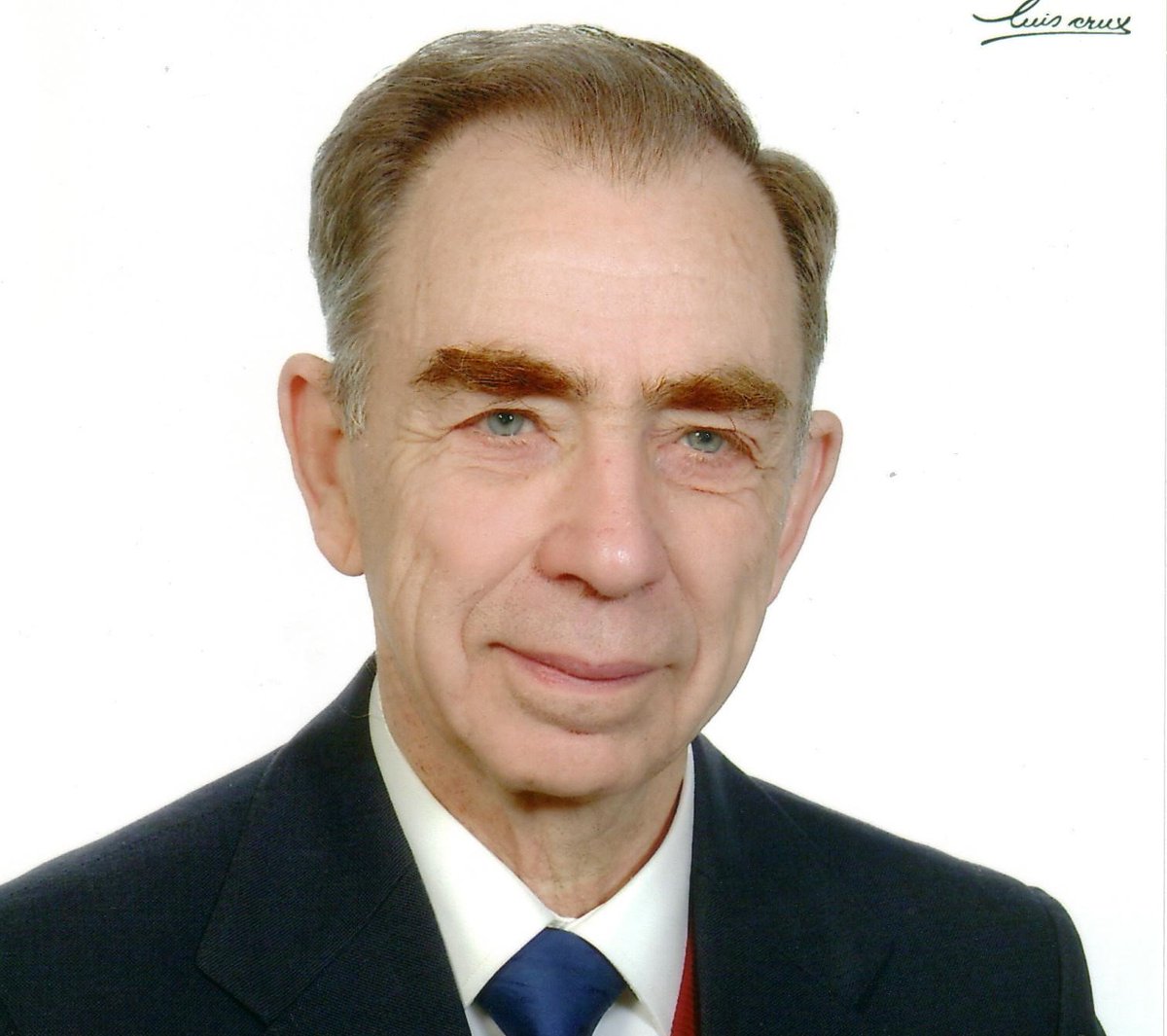 LuisReyGonni's tweet photo. Maestro humanista, científico riguroso, ciudadano universal, trabajador incansable, hombre bueno, padre ejemplar... 
Diez años sin D. Luis Rey Romero. Gracias siempre. 
@fundaciongyr @SFPaulaColegio @asocreyguerrero @Ayto_Sevilla https://t.co/zslx91XJMi