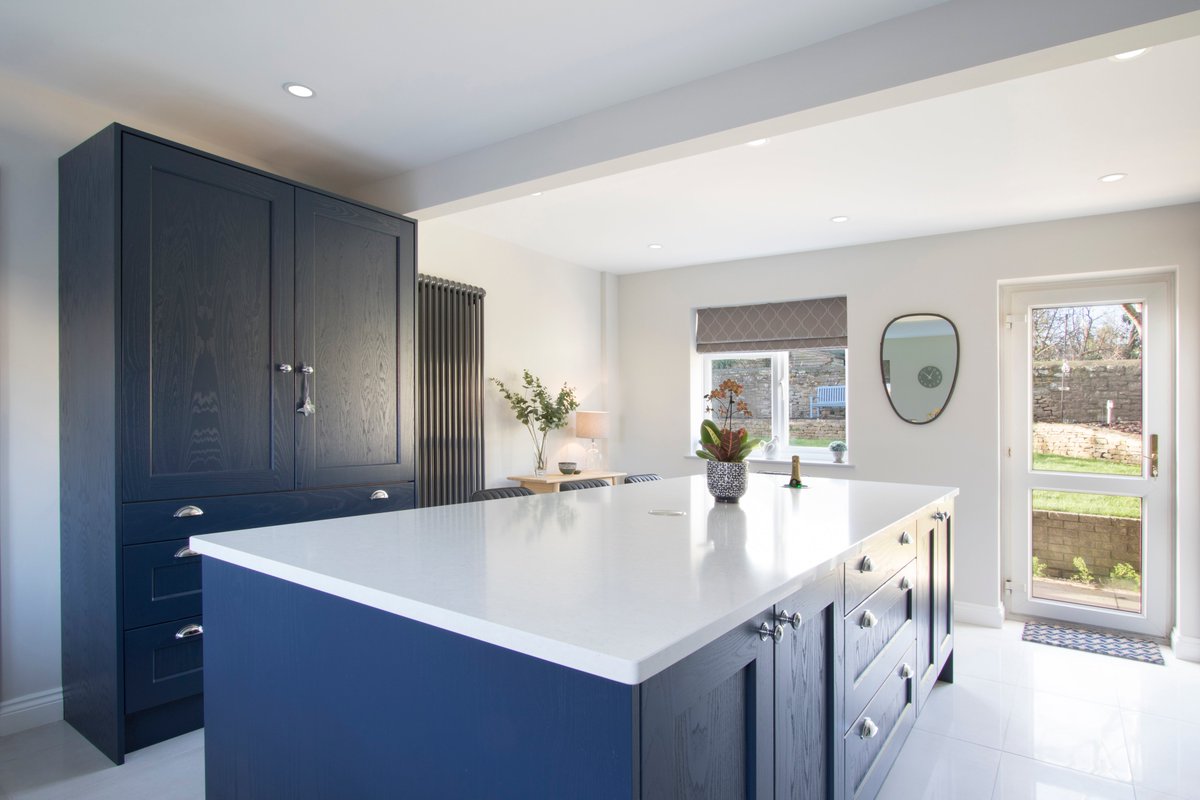 JMIbristol's tweet photo. Another Fabulous #bespoke #kitchen kitchen installed in #Bristol by JMI!
With a little help from our friends @Bristol_Marble @PebbleKitchens @NEFFHomeUK @tileflair @1810co @Kaelo_UK @ApolloRadiators https://t.co/qIR76T1Br4
