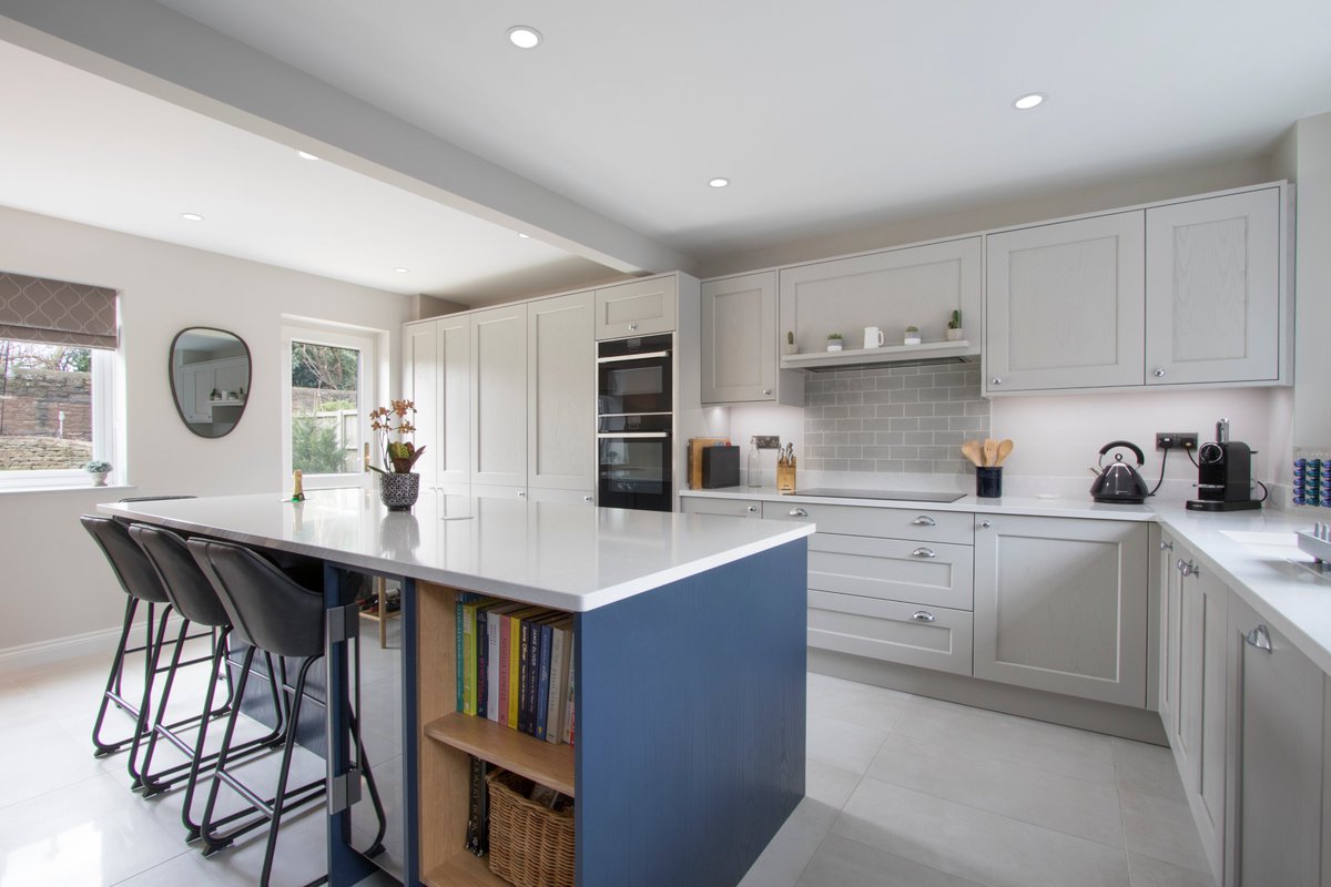 JMIbristol's tweet photo. Another Fabulous #bespoke #kitchen kitchen installed in #Bristol by JMI!
With a little help from our friends @Bristol_Marble @PebbleKitchens @NEFFHomeUK @tileflair @1810co @Kaelo_UK @ApolloRadiators https://t.co/qIR76T1Br4