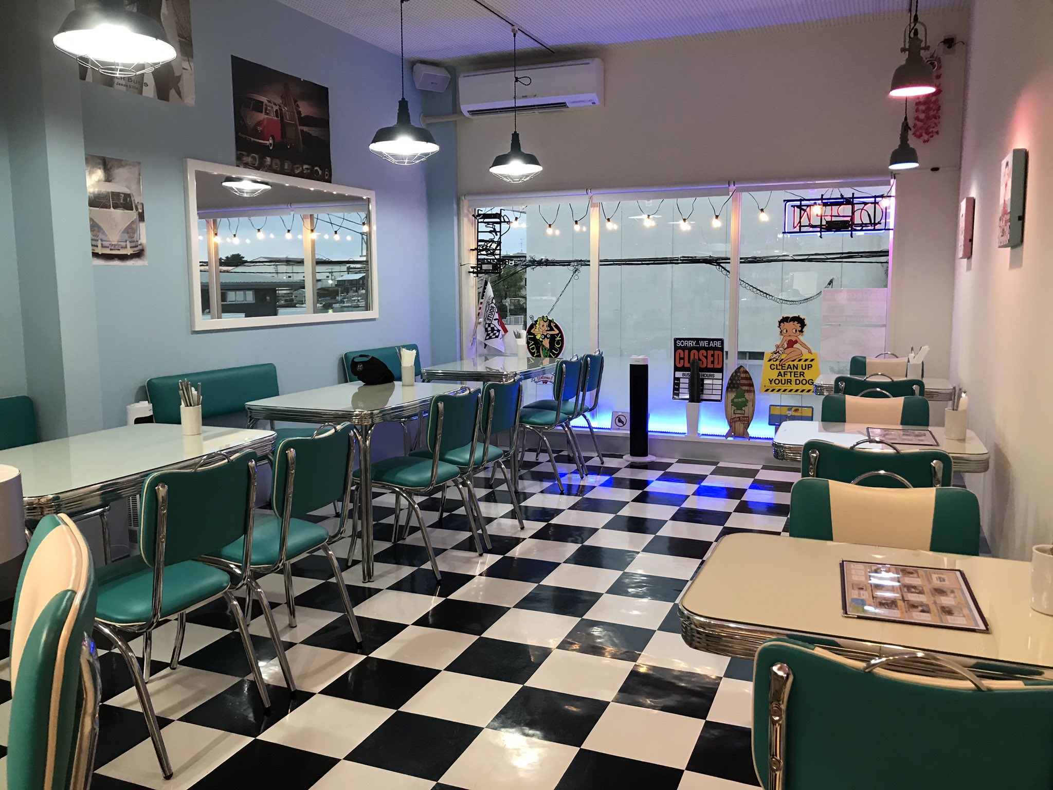 O Xrhsths Victory Lightning Sto Twitter 今夜はヴィクバ用宗店で ディナーしよう ヴィクトリーライトニング用宗店 通称 ヴィクバ用宗店 静岡市 駿河区 用宗 2丁目17 2 みなと横丁 2階 Tel 054 292 7666 静岡ディナー 静岡食堂 静岡肉 静岡アメリカン 静岡