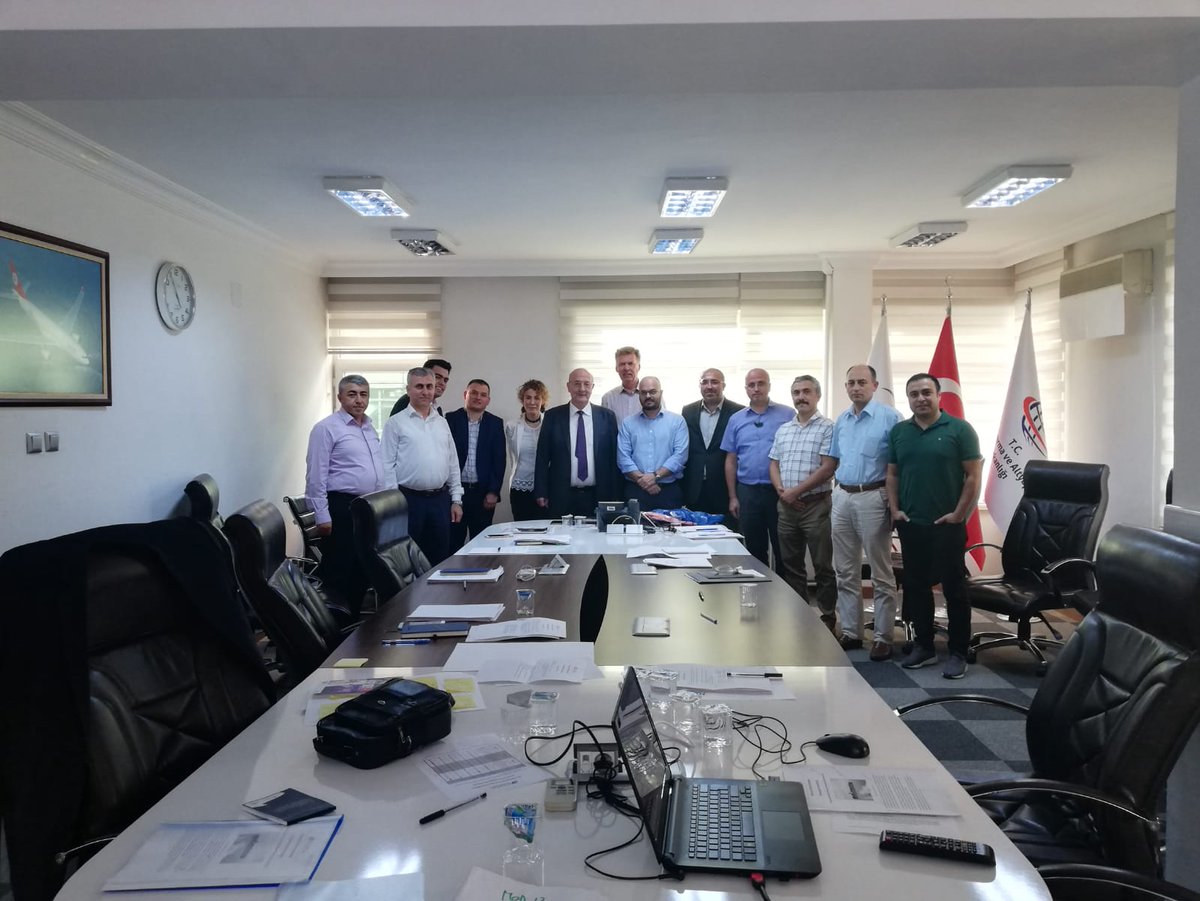 Training on "Core Skills for Accident Investigation" organized by <a href="/EMSA_LISBON/">poc</a> was hold at headquarters of UEİM
-EMSA tarafından düzenlenen "Kaza İncelemelerinde Temel Beceriler" egitimi UEİM yerleşkesinde gerçekleştirilmiştir-