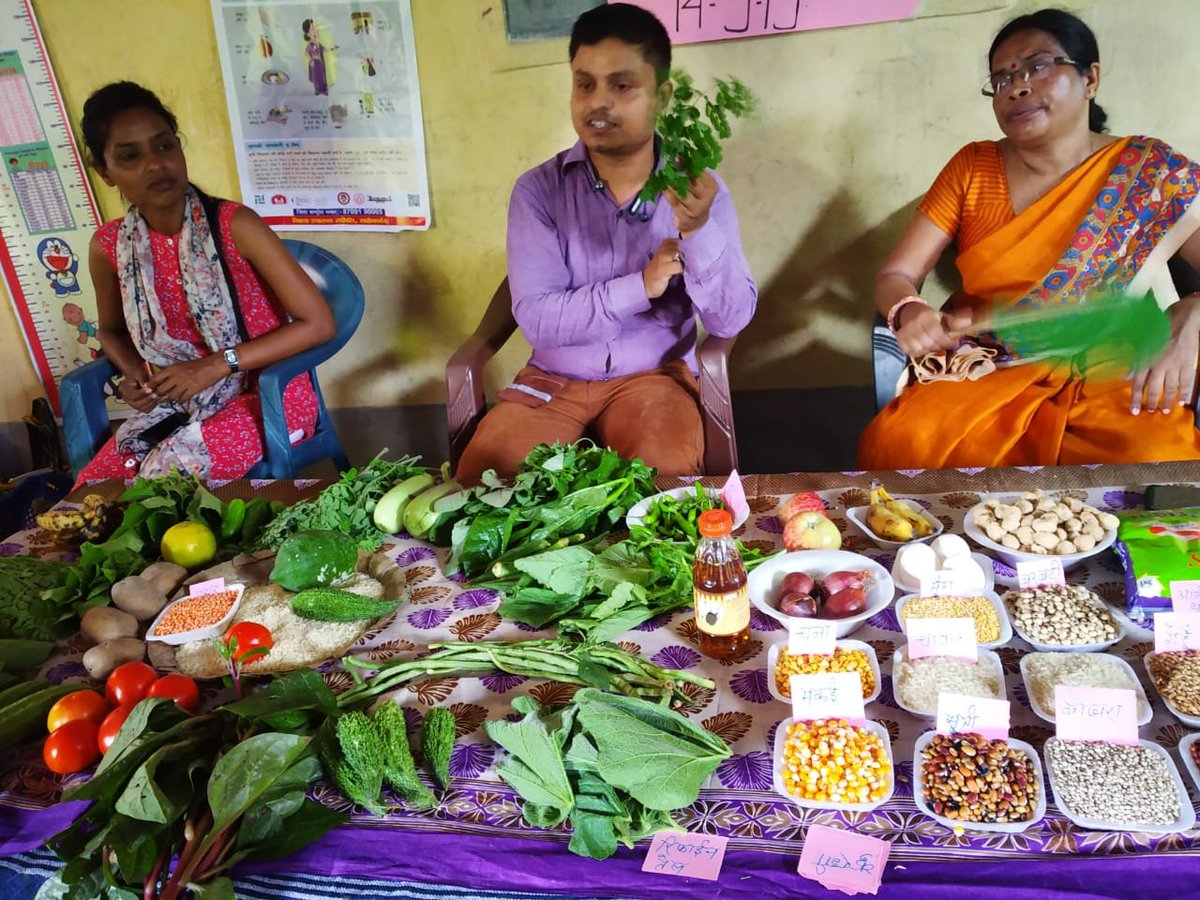 PSahebganj's tweet photo. #Poshan Mah continue to impact - @school based activities - Anemia check up, poshan rally, personal hygiene,  - Godhbhari in AWCs level .... @dc_sahibganj @tini_tatatrusts @PiramalFdn @SBPJharkhand https://t.co/WnCcculvv8