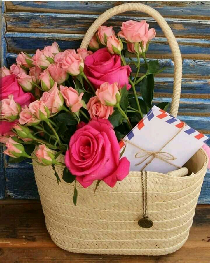 AtpV72lwj1WigQ8's tweet image. 🌸
#الرسائل_الصباحية
لاتعني فقط #صباح_الخير
ولكنها تعني؛
أنني حين إستيقظت 
ذكرت من أحب♡