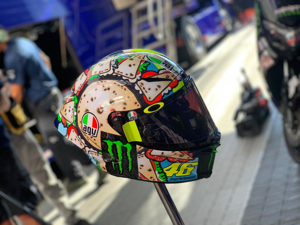 YamahaMotoGP's tweet photo. Sun &amp; moon = piadina &amp; watermelon

Who else is suddenly feeling hungry? 🤤

#MonsterYamaha | #MotoGP | #SanMarinoGP | #RivieradiRimini | #MonsterEnergy | #VR46 | @ValeYellow46 | @AGVHelmets https://t.co/qTk8TyWRKb