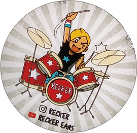 mySTICKERwall's tweet photo. https://t.co/KXahDuxVPe
9 years old drummer from USA
#ReckerEans #9YrOld #Drummer #TheTwits #mystickerwall #stickers #support @reckereans https://t.co/1EB4Kp8udA