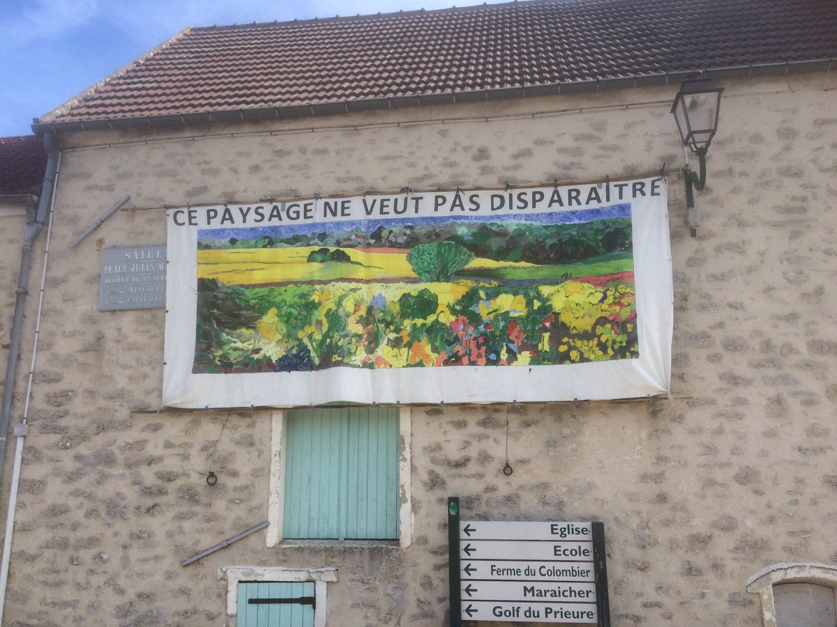 DecidonsParis's tweet photo. Solidaires des copains du #Vexin et sur le terrain avec #AVL3C en lutte contre le projet écocide de carrière pour alimenter en ciment la voracité des bétonneurs du Grand Paris et des JO #Paris2024 Une autre ville, une autre vie sont possibles!
🏡🌱🌳🌍🌏🌎 https://t.co/PjjI99TH7m
