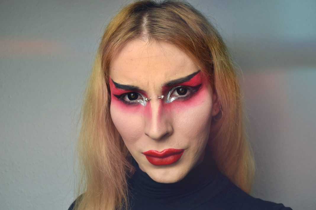 QXMagazine's tweet photo. "Bring your friends, and come down and do a bit of activism.”

Trans Pride London:  1pm at Wellington Arch, Hyde Park Corner

https://t.co/OrvIqmxVl2 https://t.co/8XwDOLpXlx