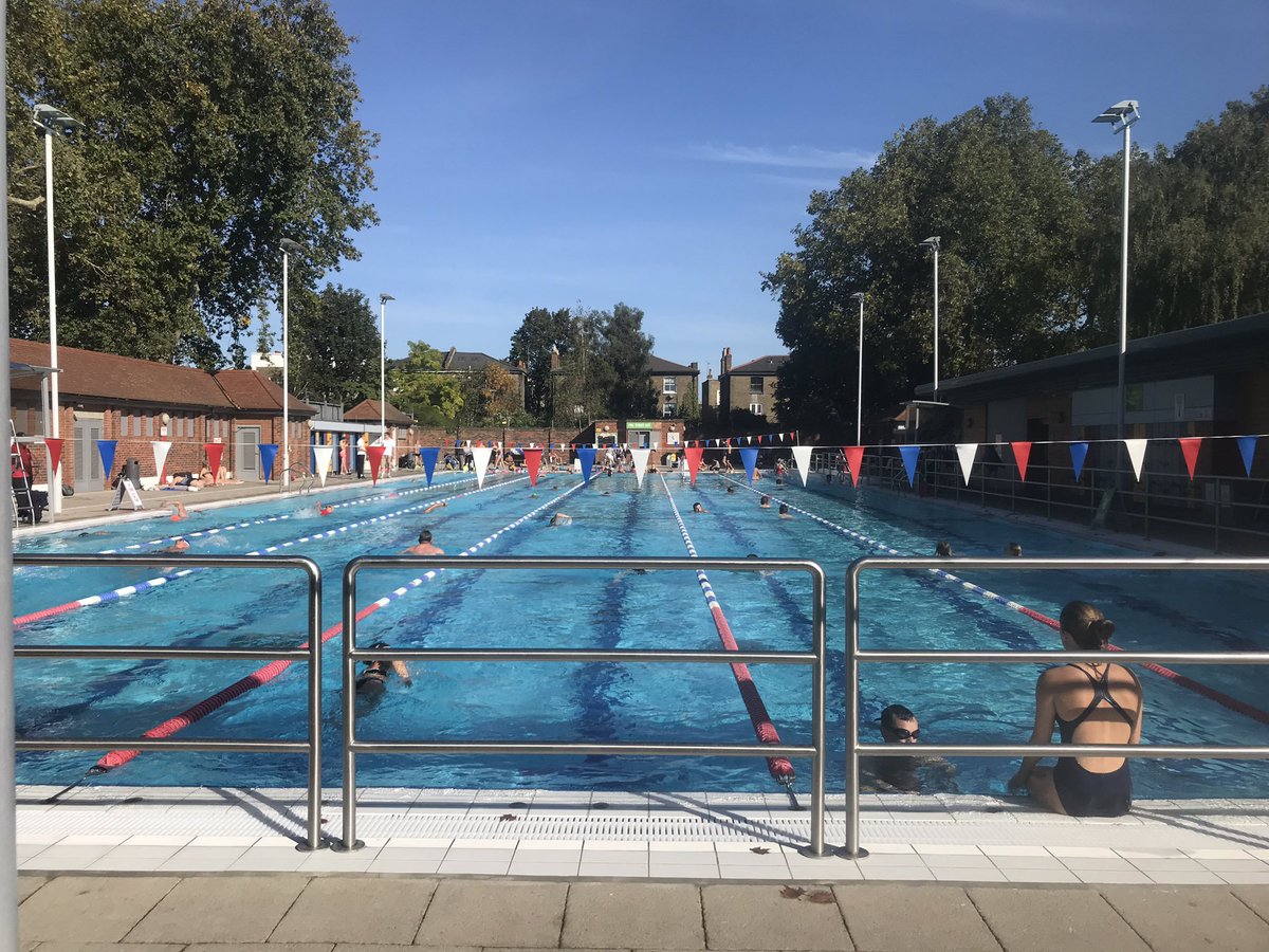 BatesStudio's tweet photo. London fields lido on a Saturday morning. What a total success story and a perfect example of how to creatively restore a historic lido. Hats off to the london borough of hackney for being a forward thinking council! @Warwick_DC @AndrewD56715184 @KenilworthLido https://t.co/e7OfT7tIAZ