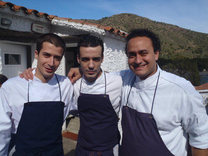 El 24 y 25 de septiembre La Rambla Hong Kong acogerá una experiencia de hermanamiento y reencuentro a través de la alta gastronomía. Sucede pop-up dinner, un cuatro manos inédito entre <a href="/mayormoyano/">Miguel Angel Mayor</a> y <a href="/FerranTadeo/">ferran tadeo</a>.

sucede.com/un-cuatro-mano…