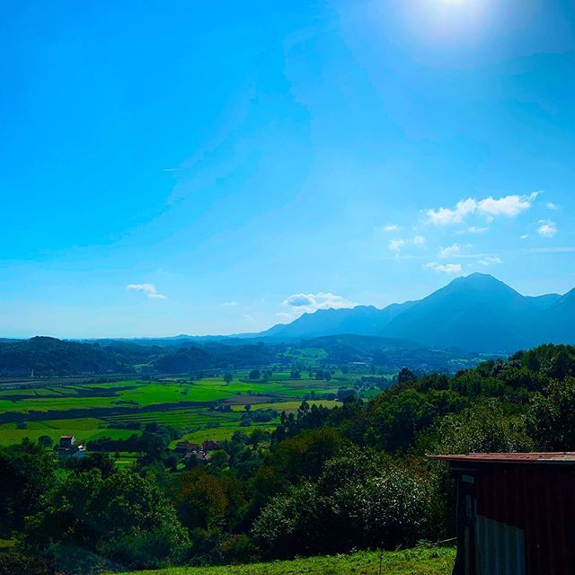 TravelRelapse's tweet photo. Last day in Asturias https://t.co/BwUZlQtJWn https://t.co/88UgxvBP3E