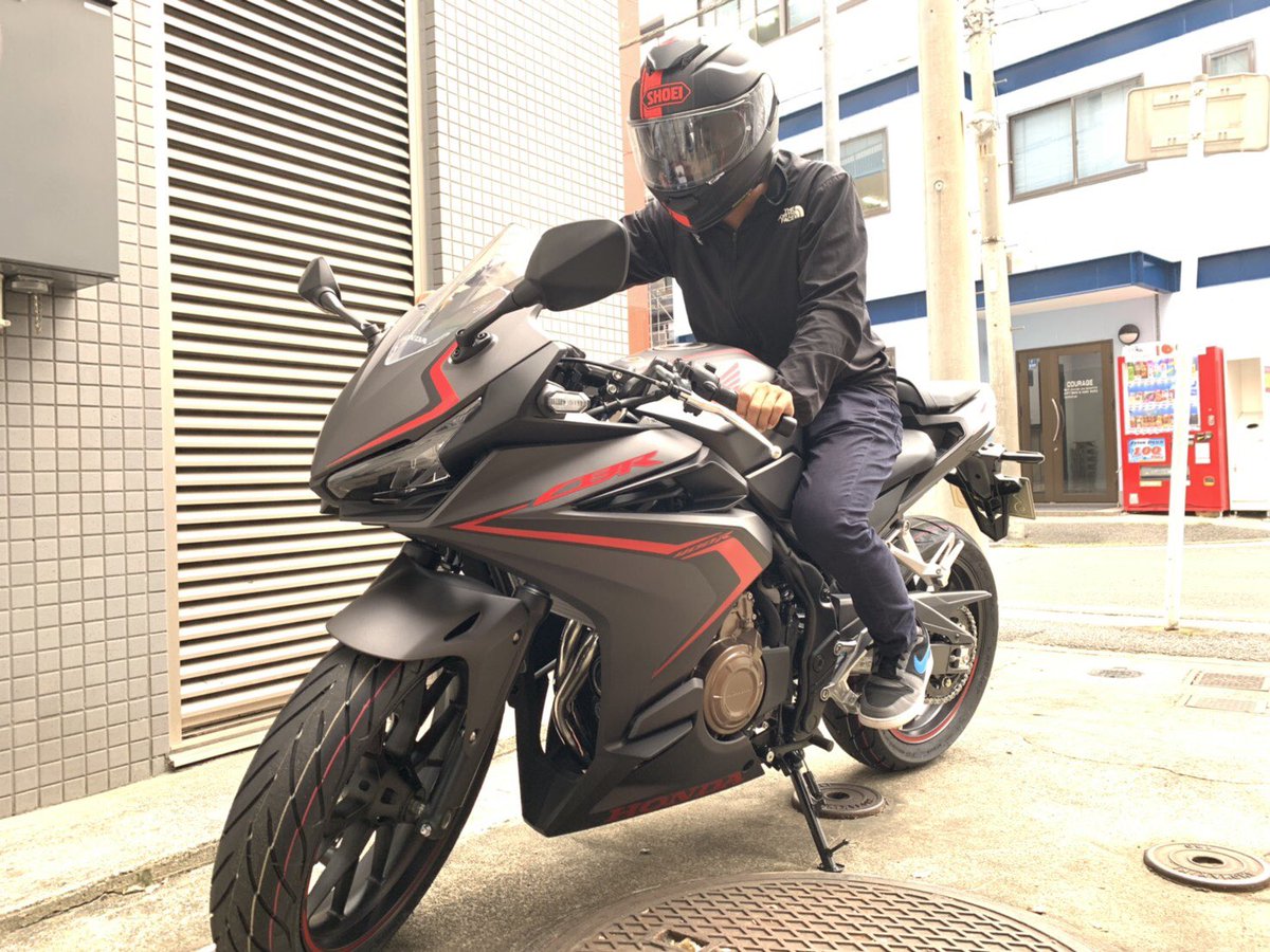 ahi135790's tweet photo. バイクねー、ちょい早めに受け取ってきましたー！

写真の通り活き活きしてますのでね、皆さんも色んな場所、舞台で頑張ってくだせぇ。

以上、バイク報告でしたー。（半分以上バイクの内容ではないのはあしからず。） https://t.co/vnWGz9cwlq