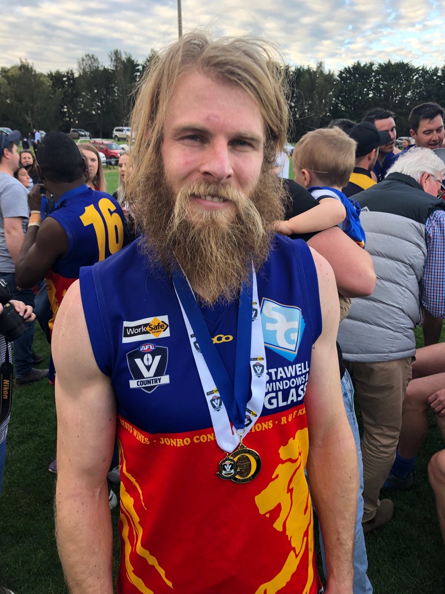 Congratulations to AFL Vic Country medalists U16 Fletcher Cozens Hawkesdale Macarthur FNC and senior winner Danny Grellet Great Western FNC at today’s Grand finals at Lake Bolac ⁦<a href="/AFL/">AFL</a>⁩ ⁦<a href="/aflvic/">AFL Victoria</a>⁩ ⁦<a href="/AFL_WD/">AFL Western District</a>⁩