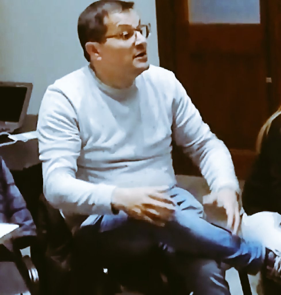 DTE_Region25's tweet photo. #Olavarría #Hackethon 24 hs. Charla a cargo del directivo José Mogavero, contando sus prácticas desde Programación y Robótica y la integración del kit Gigabot en la evaluación integradora en matemáticas @BAeducacion @BAConectados https://t.co/hrKKZhYjNU