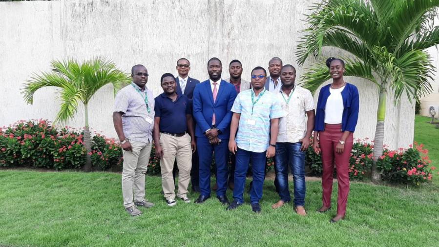 BostonSolux tweet media