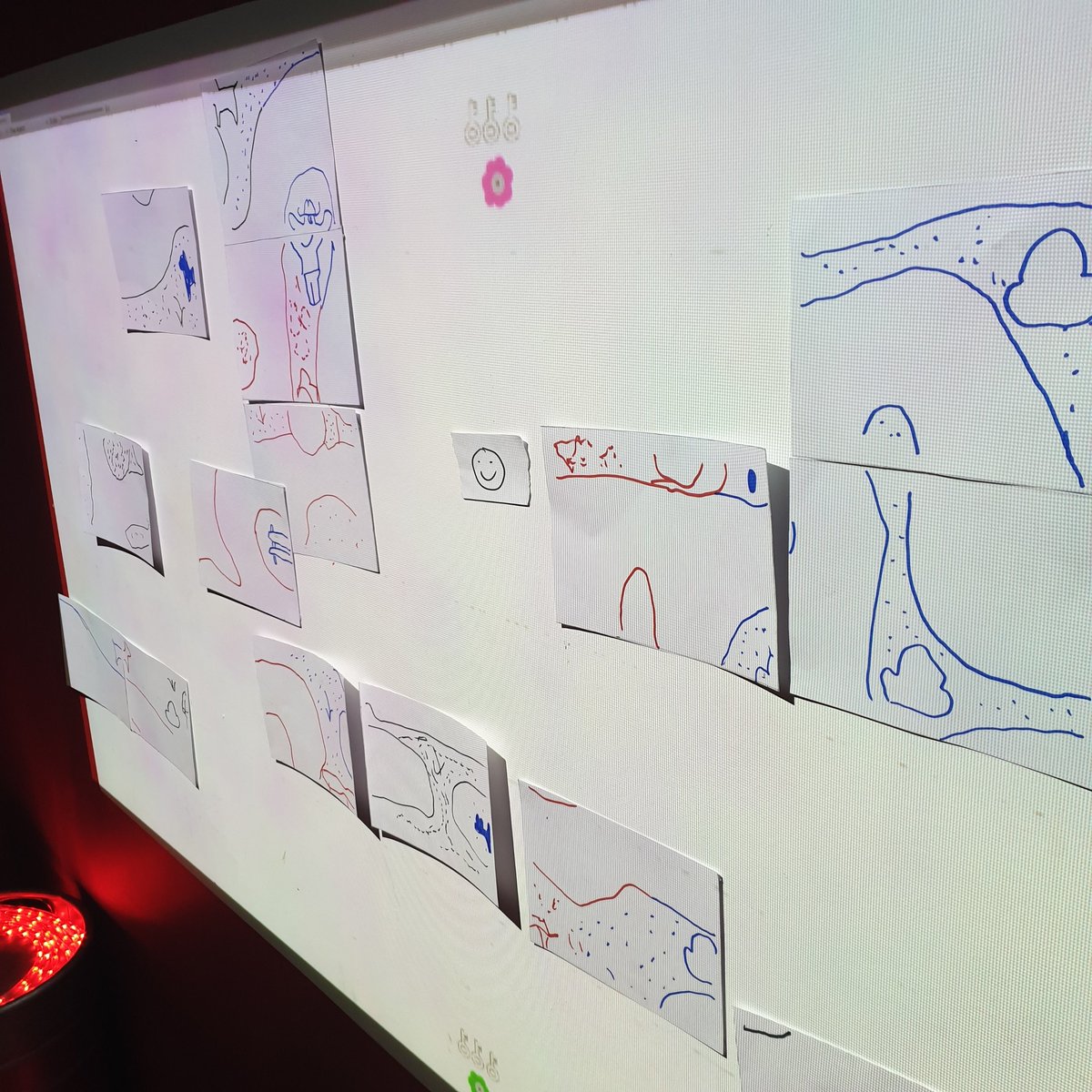 SK_BARSK's tweet photo. Photographs by @dinopokey @kth86 @DuncanCorrigan asks players to hand draw a map as it slowly appears and disappears over the night. #deletesk https://t.co/HFcnlZfAvP