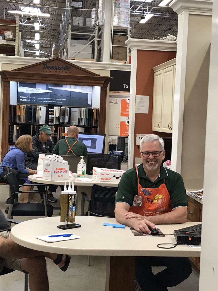 lisa alumbaugh tweet media