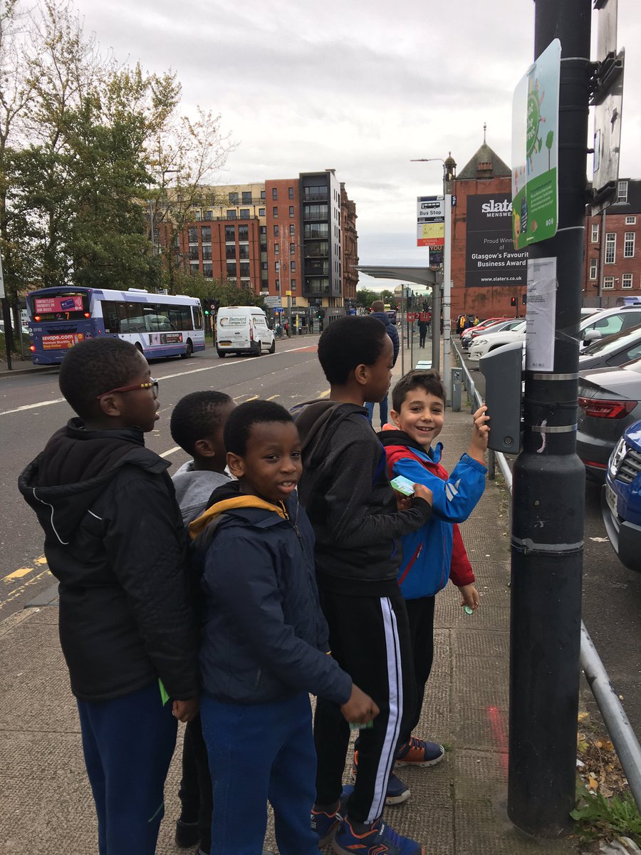 bookuey's tweet photo. @BTSGlasgowCity @GlasgowCC Out and about today tapping for @St_Mungos_Pri  We may not be able to win, but its fun tapping em boxes! Come on out @St_Mungos_Pri lets play for fun #beatthestreet https://t.co/9xodBhhoHT