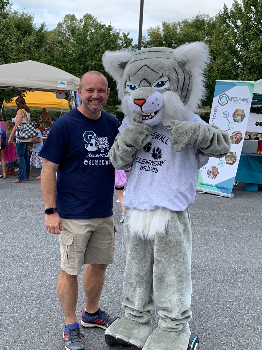 Stonewall Elementary Wildcats with their principal, Mr. Weisbrod are at the Bright Futures event today at Victory Church. Come on out for the mascot dance off!