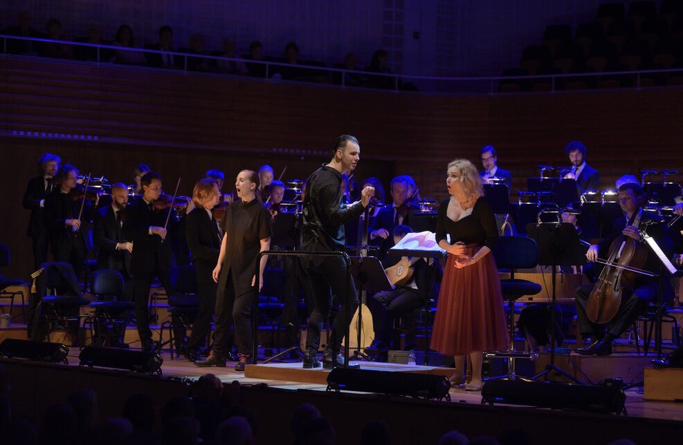 LucerneFestival's tweet photo. Mozart’s subversive Figaro is one of the wittiest operas in the entire repertoire – and enchants with its wonderful music. The ideal kickoff for the Mozart-Da Ponte Cycle by Teodor Currentzis! Today #DonGiovanni 👌🖤 @musicAeternaTC #LFpower https://t.co/miSWPW4AhY