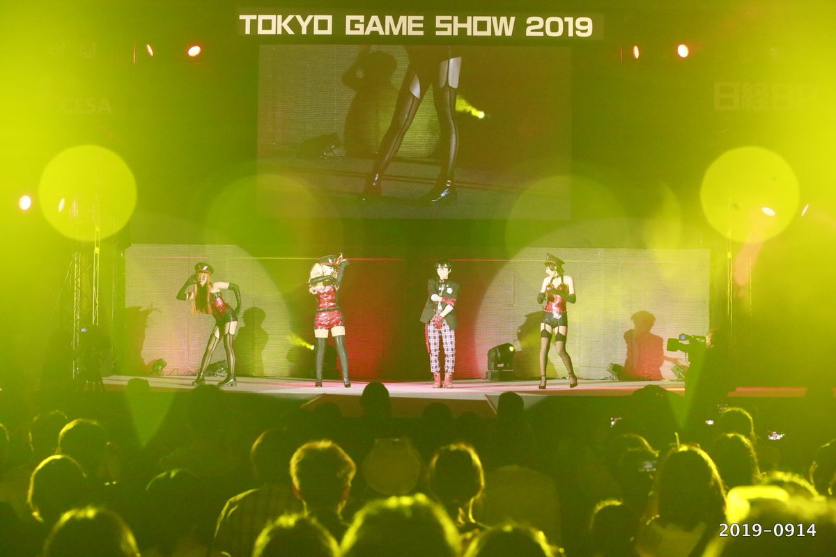 tatsu_photo's tweet photo. 連射してたらエモいのあった

#TGS2019
#CCN2019 https://t.co/sCyM0VWTsy