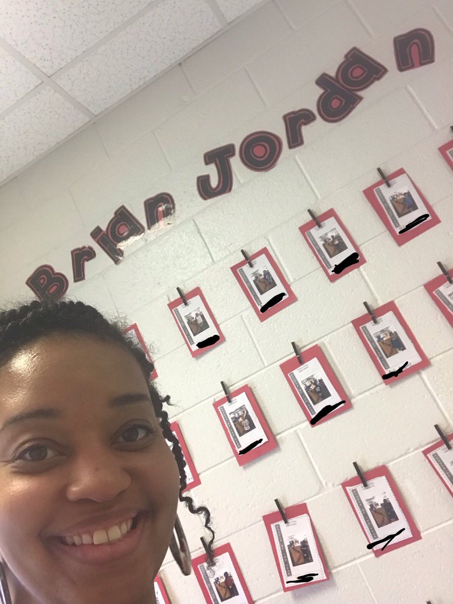 TeachLoveDaily's tweet photo. While working with teachers and teams of teachers in schools this week, I got a chance to see how teachers are displaying their students #BJF_DCSSReadingChallenge Sports Cards!! 👏🏽👏🏽 @TwoSportman I’d say, they’ve accepted the challenge!! GAMEFACES are on!! 💪🏽💪🏽 https://t.co/s7ybfC0gYC