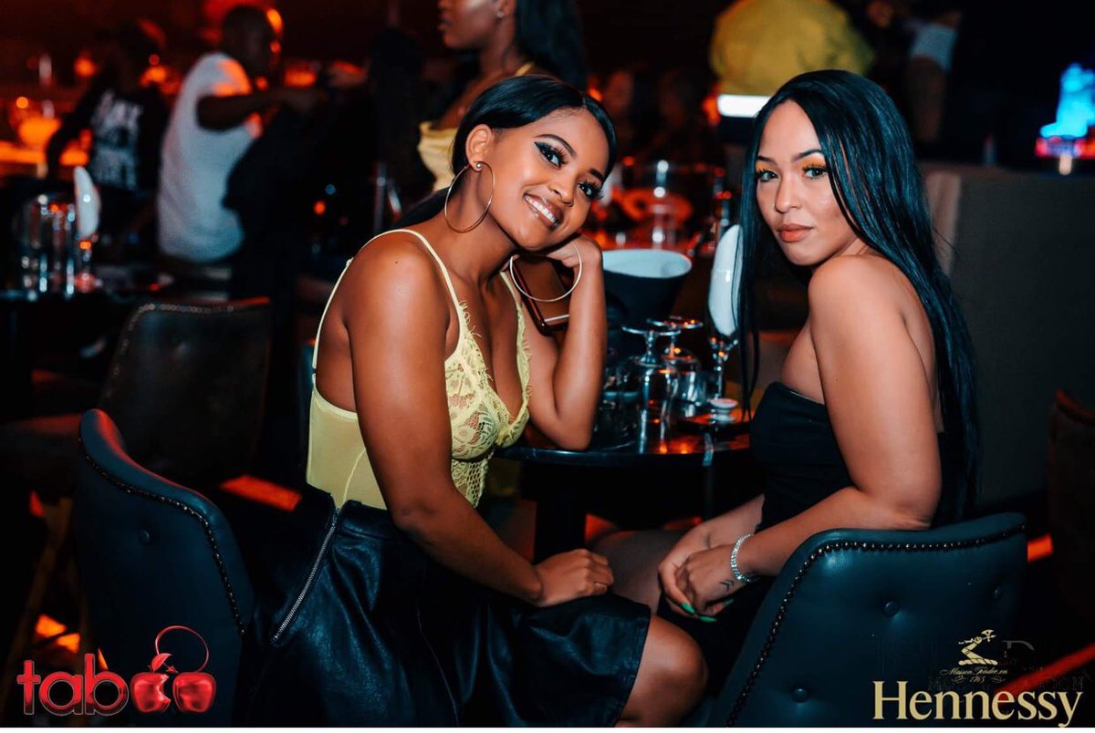 LeemoNimo's tweet photo. Me and my girls we on tonight,catch us ⁦@Taboo_jhb⁩ #phbirthdaycelebration https://t.co/LakwnkpWvc