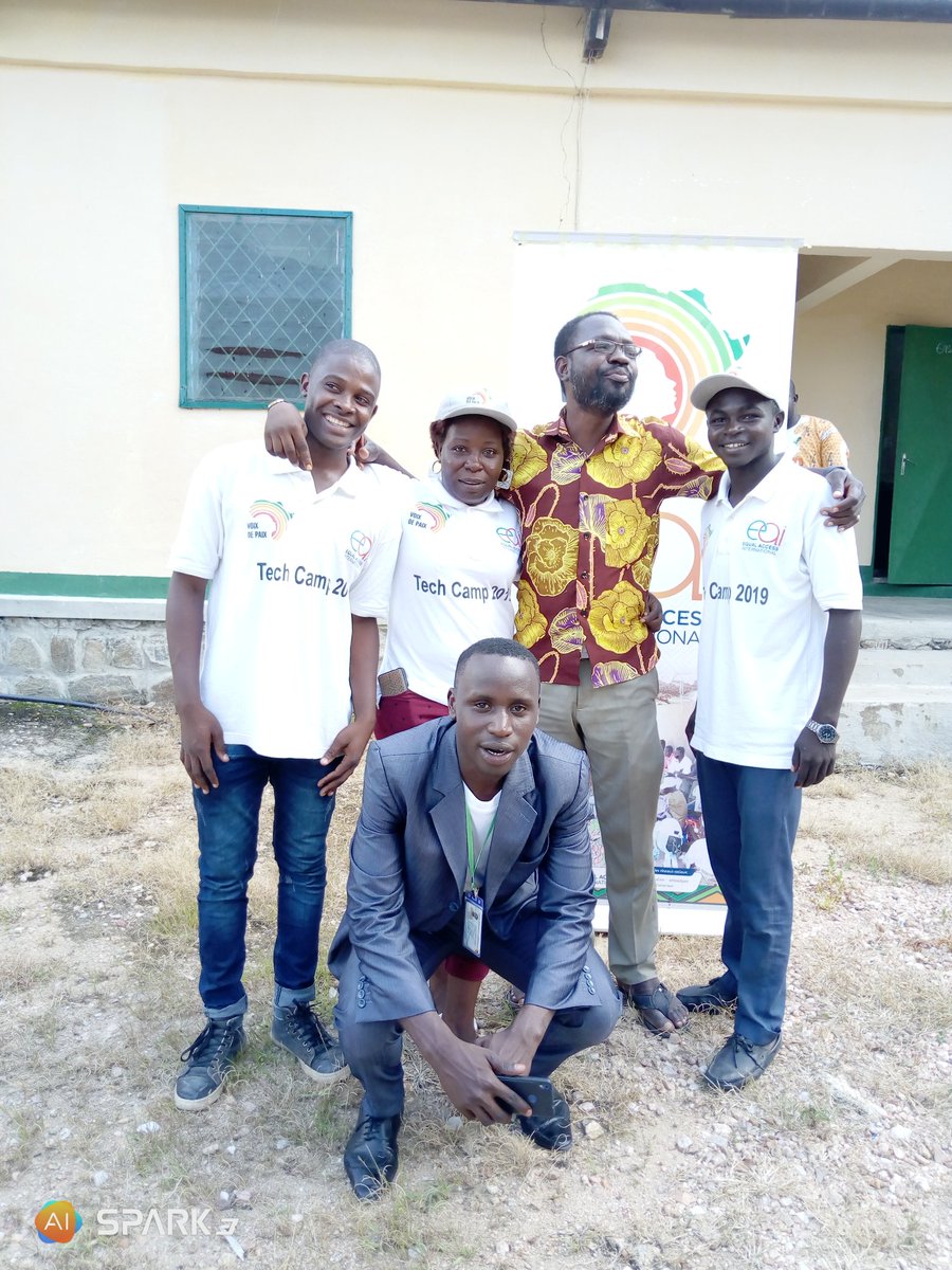 ZraGerard's tweet photo. les #Techcampeurs de Mokolo étaient sur le terrain pour réaliser les cours métrages par rapport a l'atelier de restitution sur les dénis foncier organisé par #asdem , et se faire connaître pour permettre a la population de suivre nos activités sur les réseaux sociaux
#JeMengage https://t.co/0586VDonRM