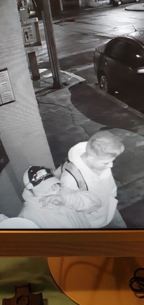 VivoEnLaCDMX's tweet photo. Estas ratas andan robándo departamentos, fueron capturados robando en la Col. Nueva oriental Copa. Difundan CV @SSP_CDMX @UCS_GCDMX @C5_CDMX @PGJDF_CDMX https://t.co/HZlnw8eYG1